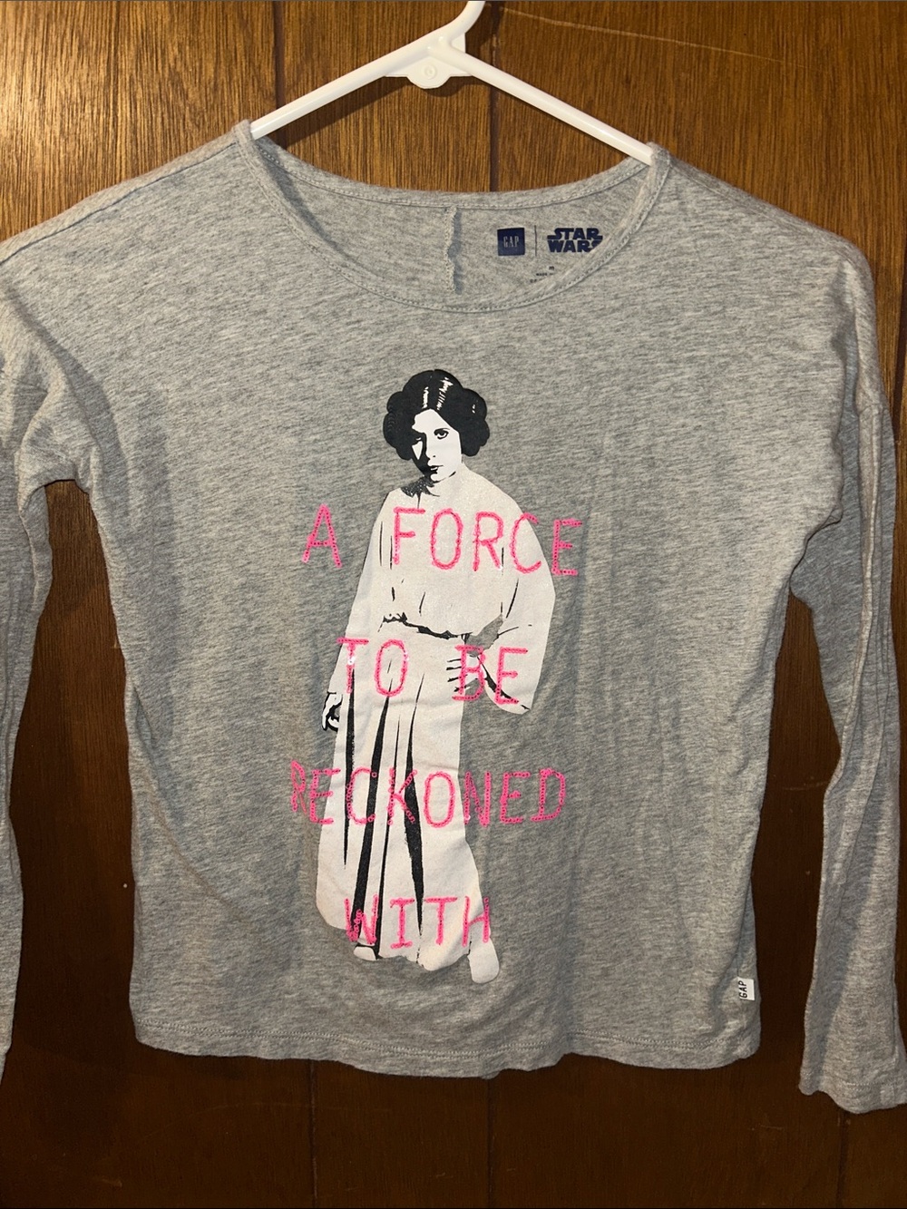 5/$20 Star Wars | Leia Graphic Long Sleeve Tee